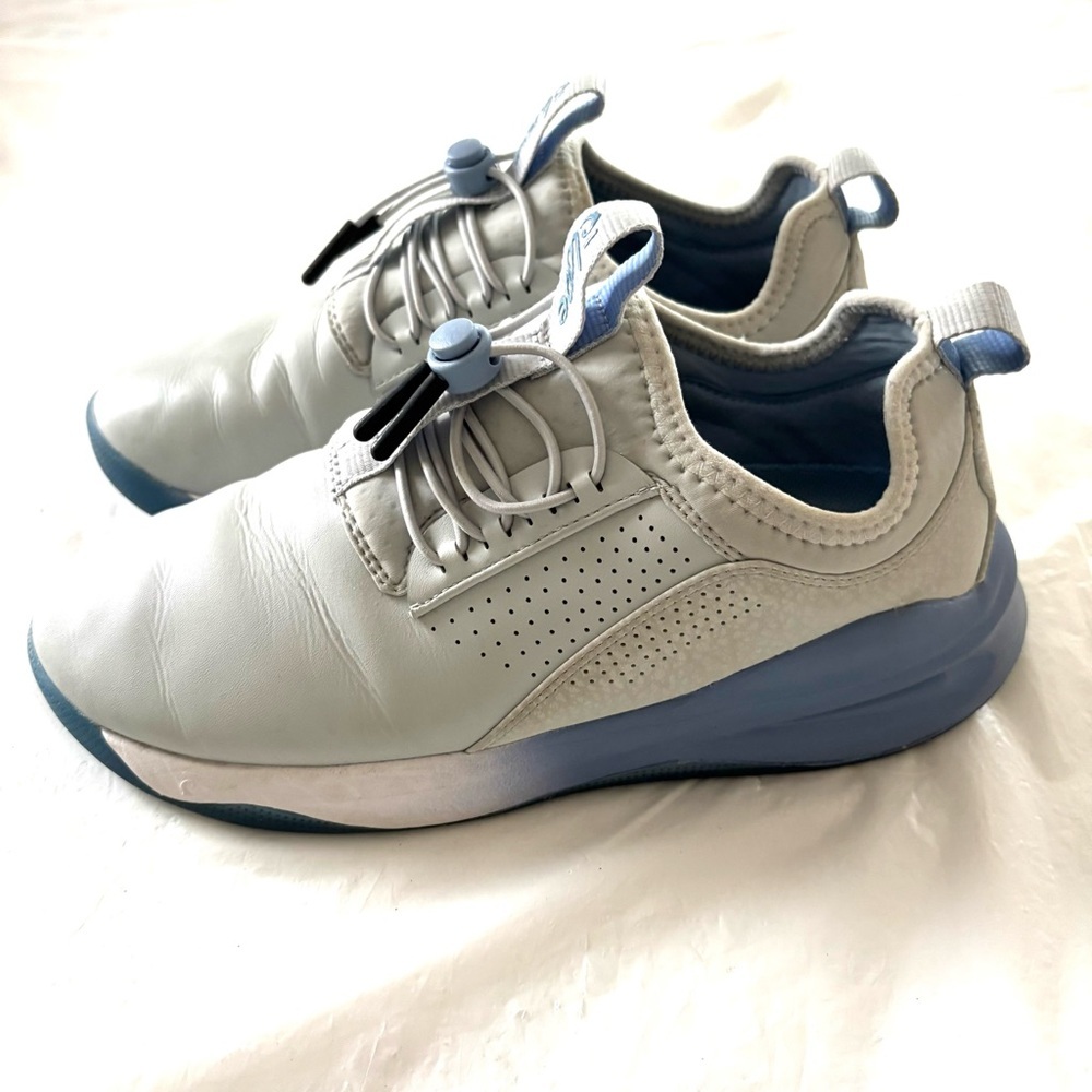 Clove Comfort Fit Gray Purple Nurses Sneakers SZ 6 Worn 1X